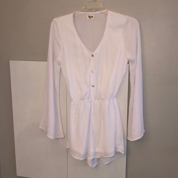 Show me your mumu white romper small - Picture 1 of 2